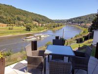 Terrasse mit Elbsicht